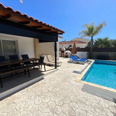 Villa Gracia Ayia Napa Bagian luar foto