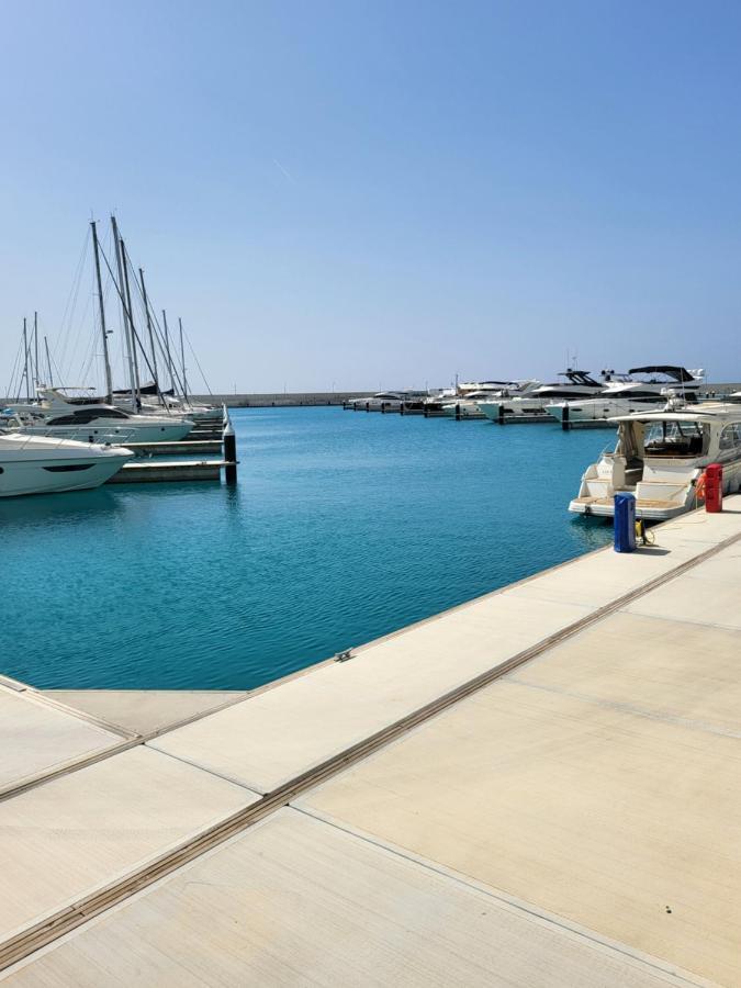 Villa Gracia Ayia Napa Bagian luar foto